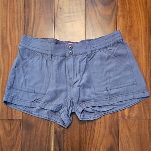 🎉🎉🎉 3/$15 🎉🎉🎉 Women's Unionbay Gray Shorts